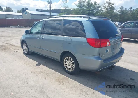 2007 Toyota Sienna Xle z USA, uszkodzony, nr VIN 5TDZK22C87S013879